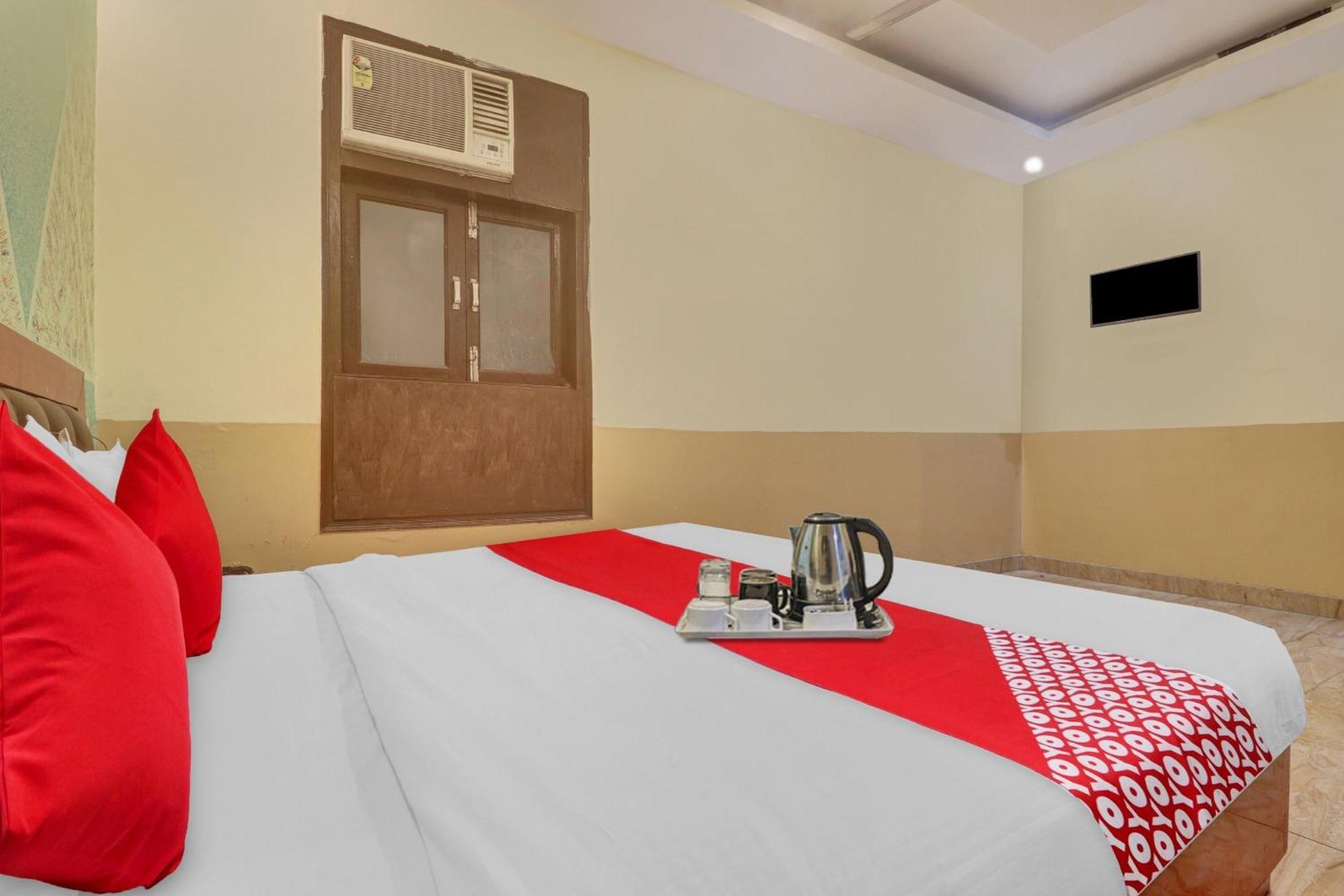 ניו דלהי Hotel O Prince Home Stay Near Ambience Mall מראה חיצוני תמונה