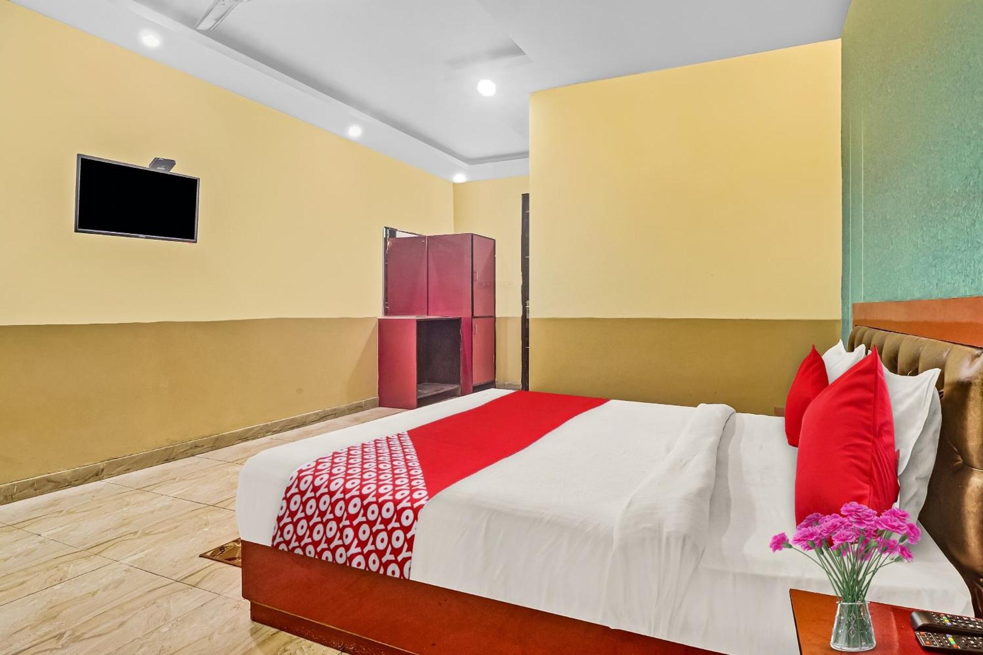 ניו דלהי Hotel O Prince Home Stay Near Ambience Mall מראה חיצוני תמונה