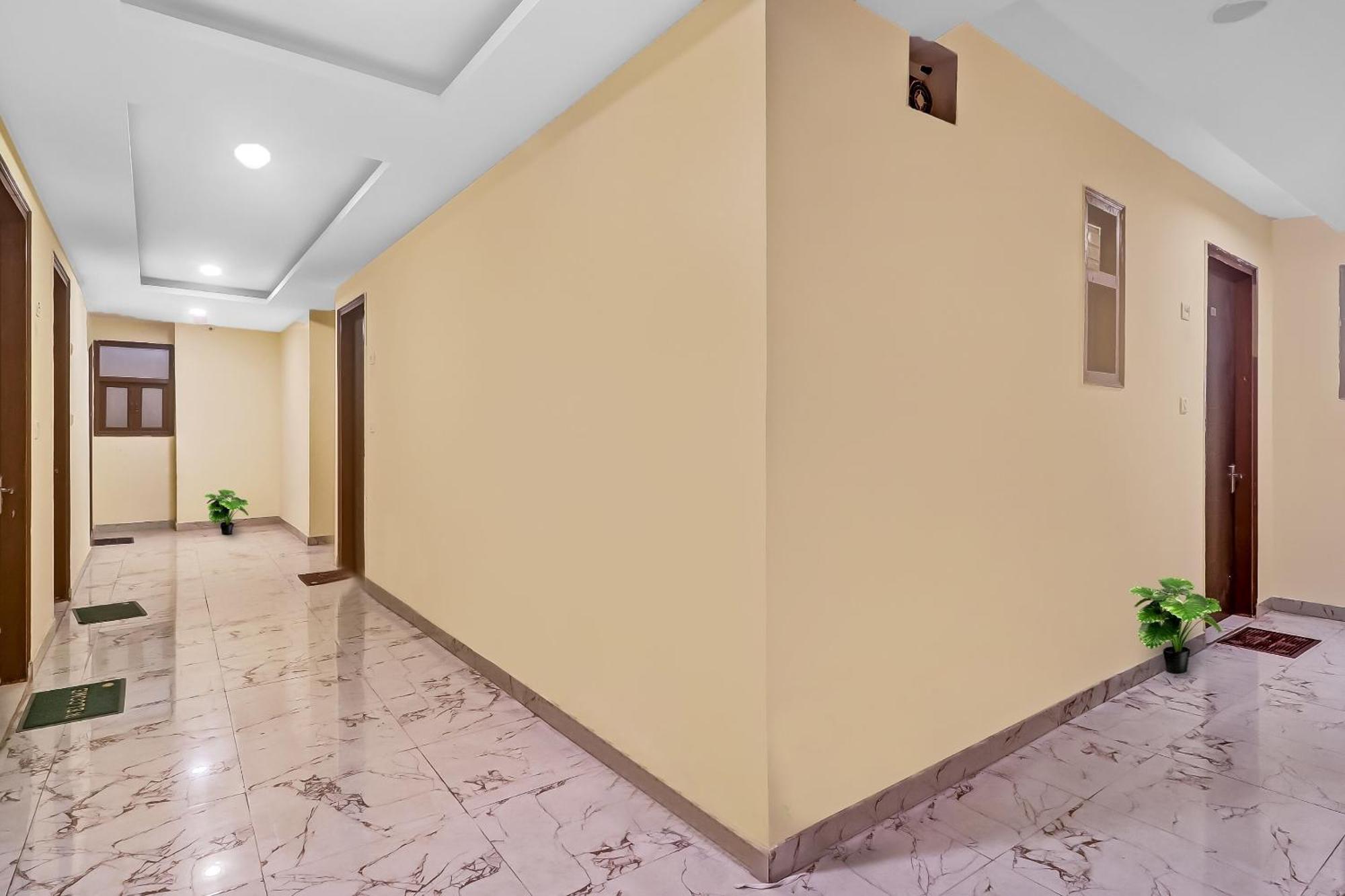 ניו דלהי Hotel O Prince Home Stay Near Ambience Mall מראה חיצוני תמונה